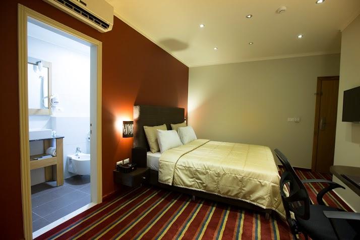 The J Hotel & Spa Beirut Exterior foto